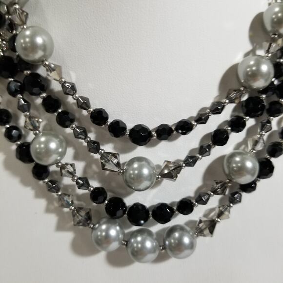 Black house white market multilayer necklace 1.1682 - Picture 9 of 10